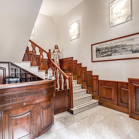 Hotel Garibaldi Napoli Esterno foto
