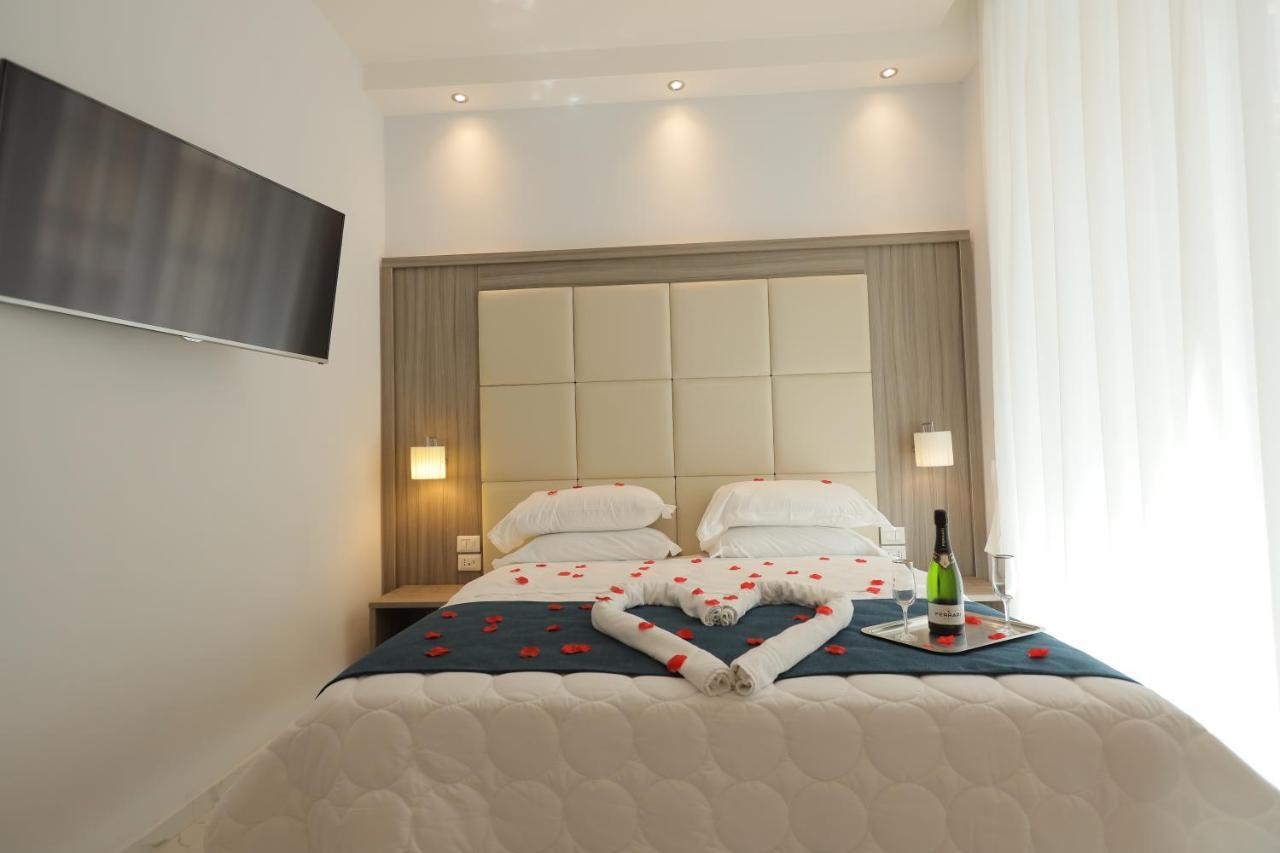 Hotel Garibaldi Napoli Esterno foto