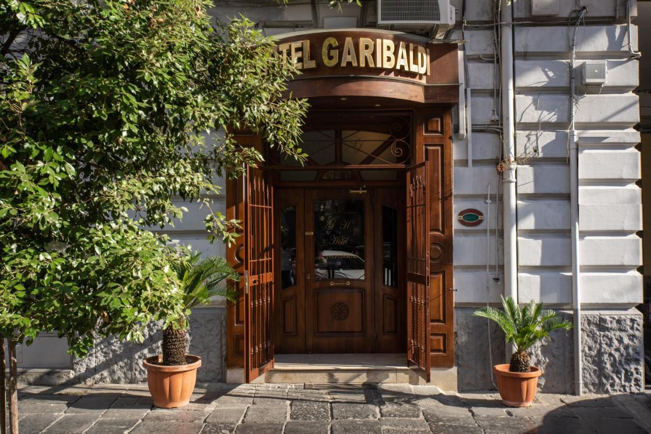 Hotel Garibaldi Napoli Esterno foto