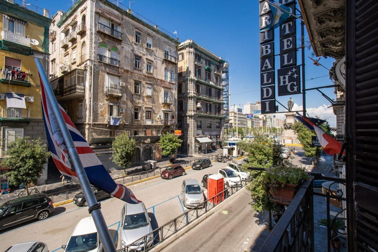 Hotel Garibaldi Napoli Esterno foto
