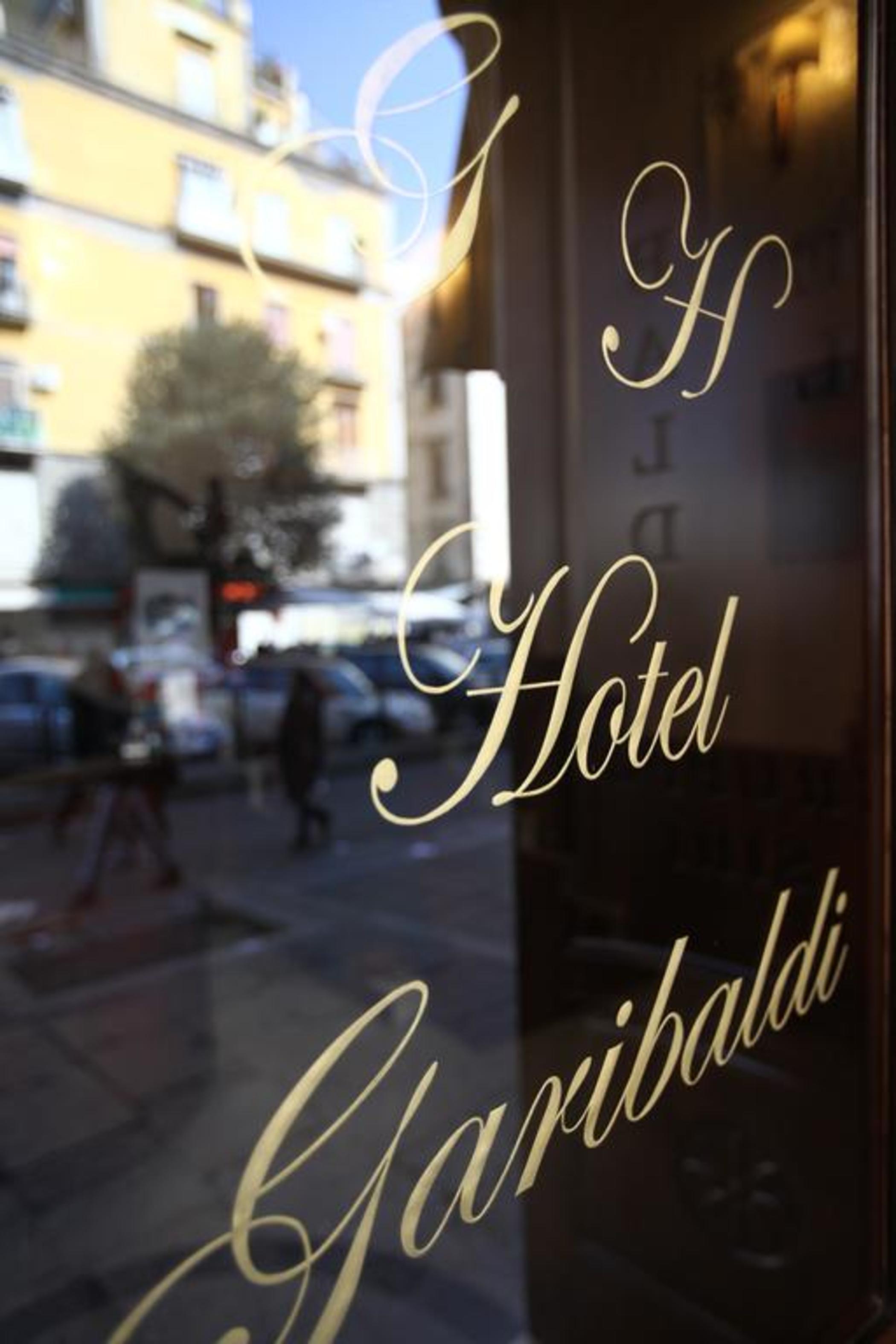 Hotel Garibaldi Napoli Esterno foto